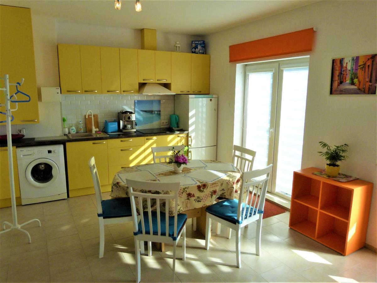 Geltoni Apartamentai Palanga Ngoại thất bức ảnh