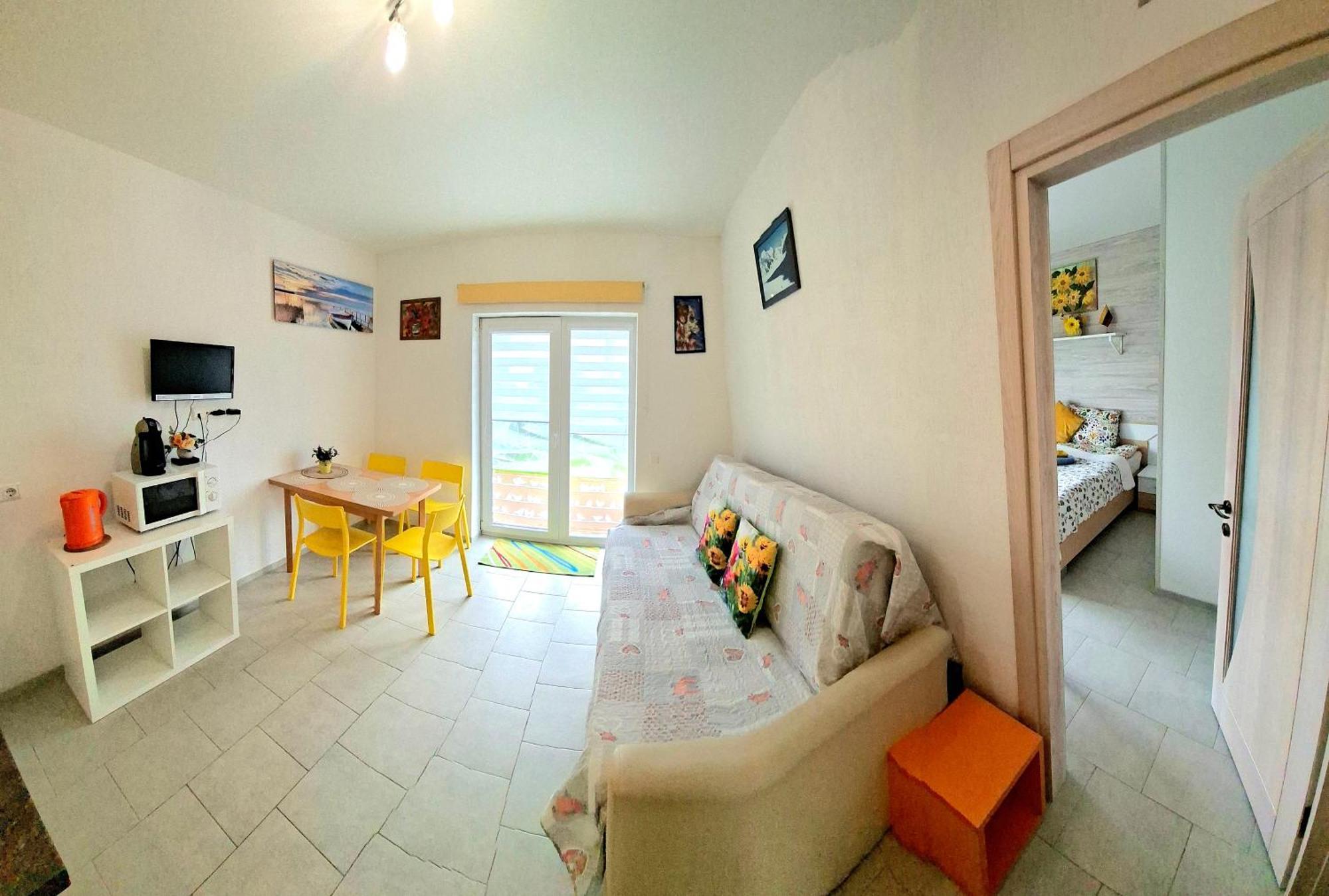 Geltoni Apartamentai Palanga Ngoại thất bức ảnh